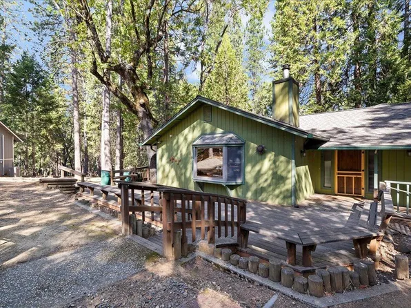 5469 Hibiscus Ct, Pollock Pines, CA 95726