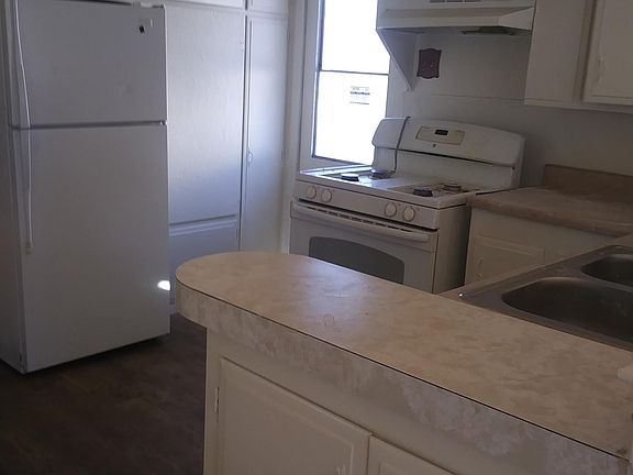 5th image of 1481 Palm St Unit 111