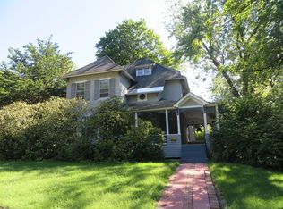 78 Prospect St, Greenfield, MA 01301