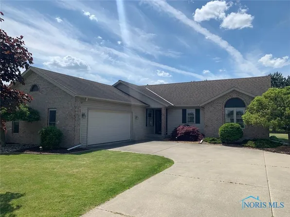 114 Ash Dr, Pioneer, OH 43554