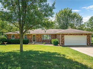 10390 Mile Rd, New Lebanon, OH 45345