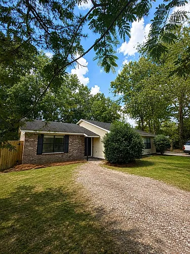 105 Drake Ct #A Photo 1 105 Drake Ct #A Photo 1