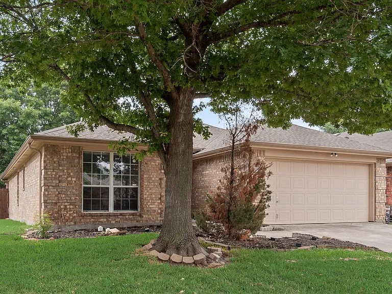 9909 Coolidge Dr — Photo 3