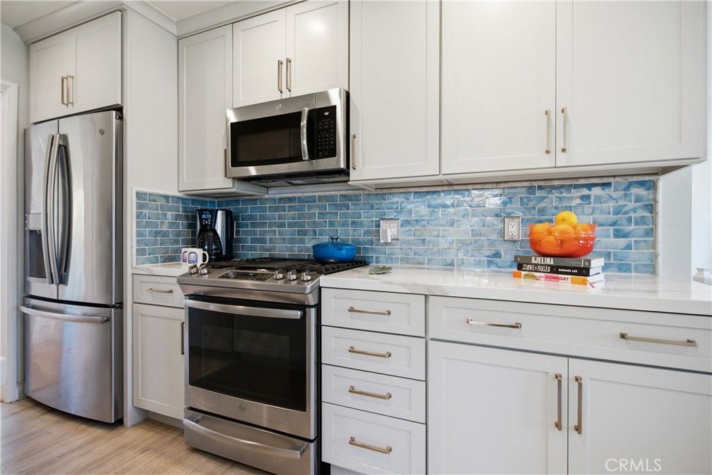 7636 W 91st St, Los Angeles, CA - View 4