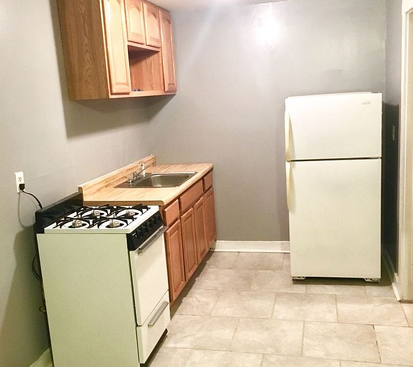 1st image of 83 William St APT 1