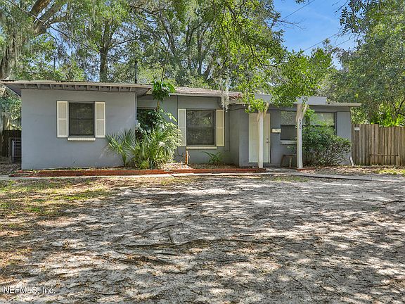 2nd image of 6357 CRESTLINE Drive