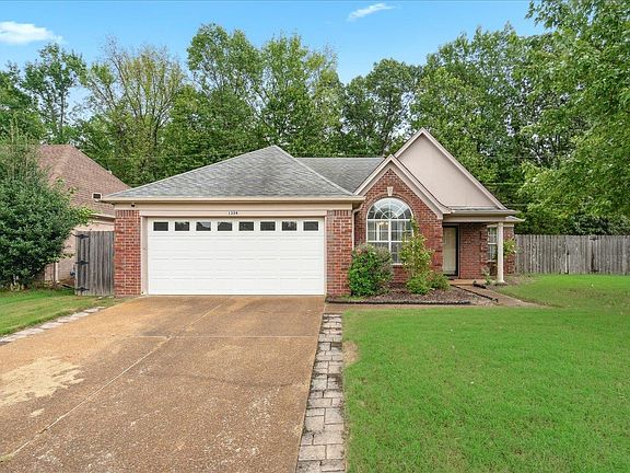 3rd image of 1334 Beaver Trail Dr