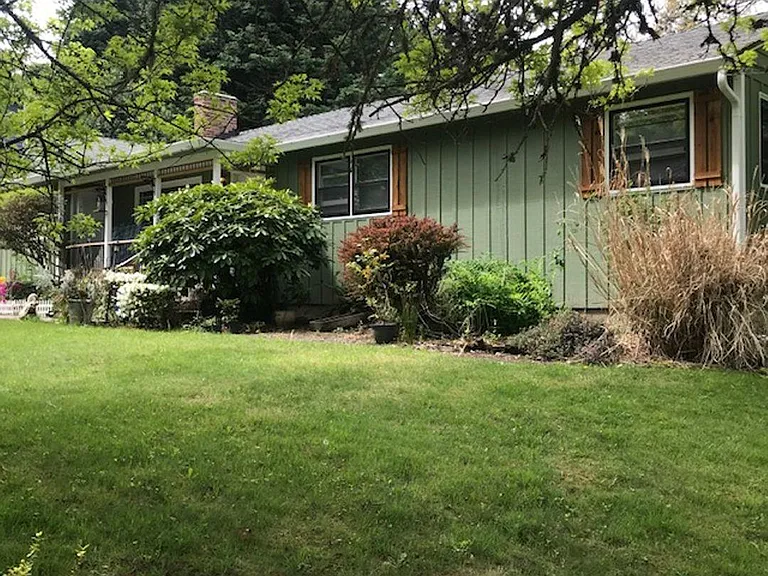 11919 SW 29th Ave — Photo 1