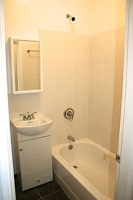 Rented by Performing Assets Corp | media 9