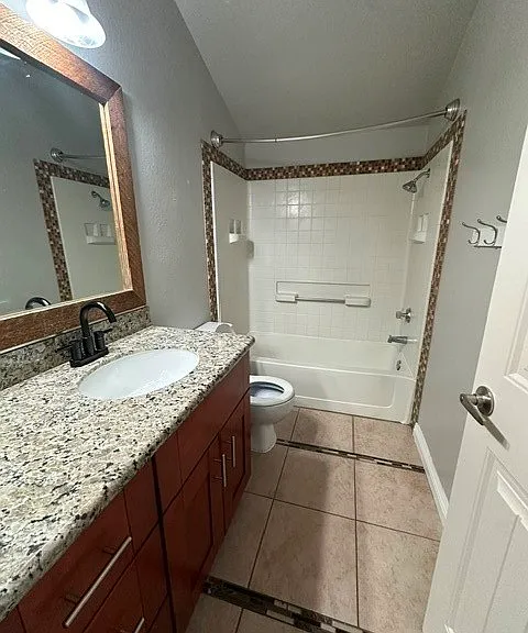 26286 Topanga Way — Photo 17
