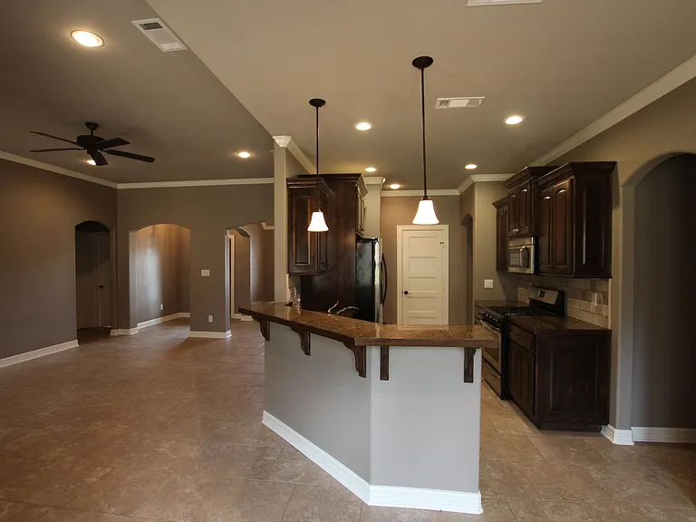 11006 Westhaven Cir — Photo 8