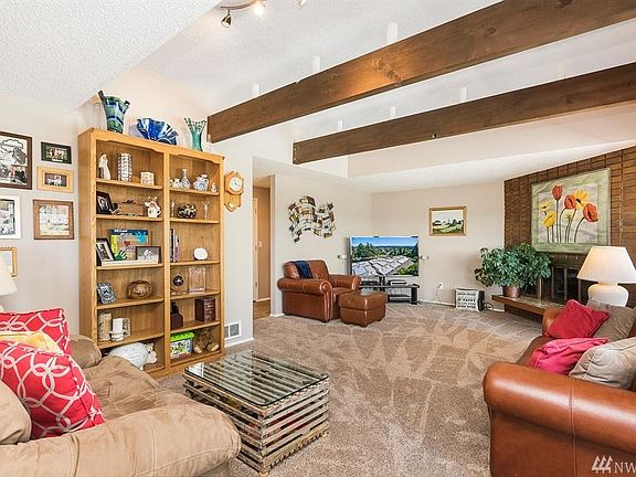 3rd image of 7400 Stinson Ave APT 309