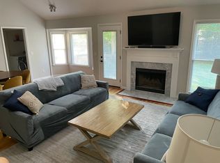 1954 Piper Dr, Charleston, SC 29407