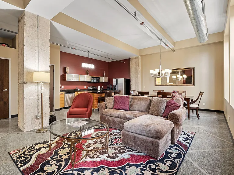 350 Saint Peter St #802 — Photo 9