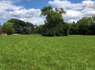 38 Revere Dr, South Barrington, IL 60010