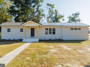 47 S Miller St, Lakeland, GA 31635