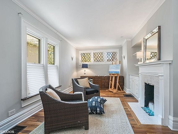 4th image of 296 Park Ave