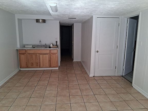 3rd image of 2870 Short Rock Rd