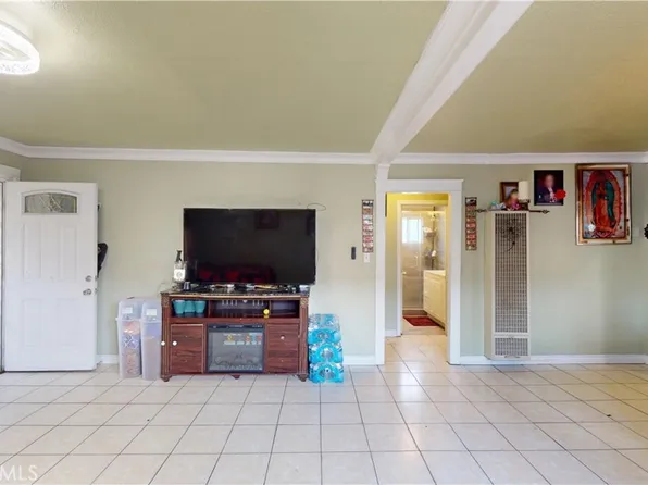 162 E 80th St, Los Angeles, CA 90003