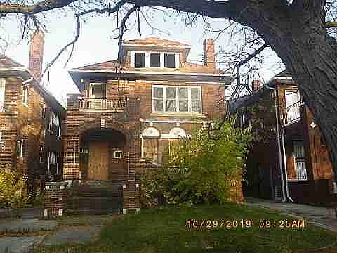 3230 Fullerton