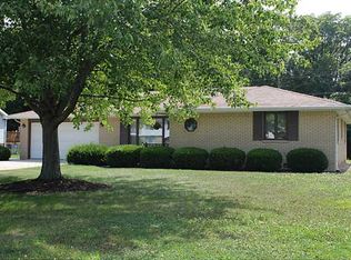 1107 Powell View Dr, Defiance, OH 43512