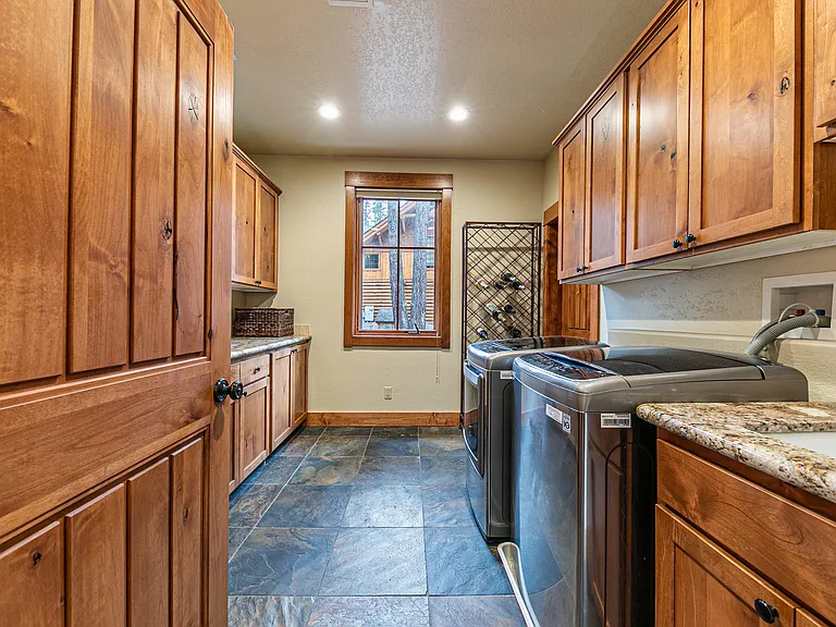11172 Comstock Dr — Photo 28