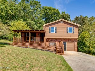1220 Mountain View Cres, Etowah, TN 37331