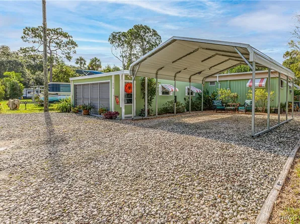 6428 Theresa Ave, Weeki Wachee, FL 34607