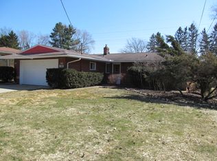 7742 Ragall Pkwy, Middleburg Heights, OH 44130