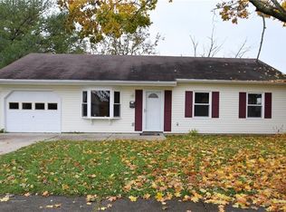 806 Bayberry Dr, New Carlisle, OH 45344