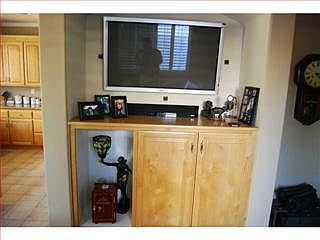 1st image of 600 Calle Buena Vis