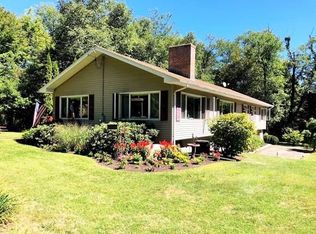 331 General Knox Rd, Russell, MA 01071