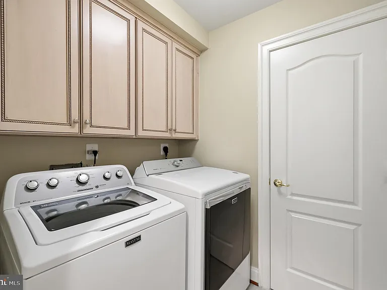 6403 Velliety Ln — Photo 51