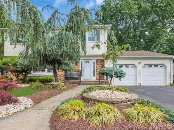 35 Albert Ave, Milltown, NJ 08850
