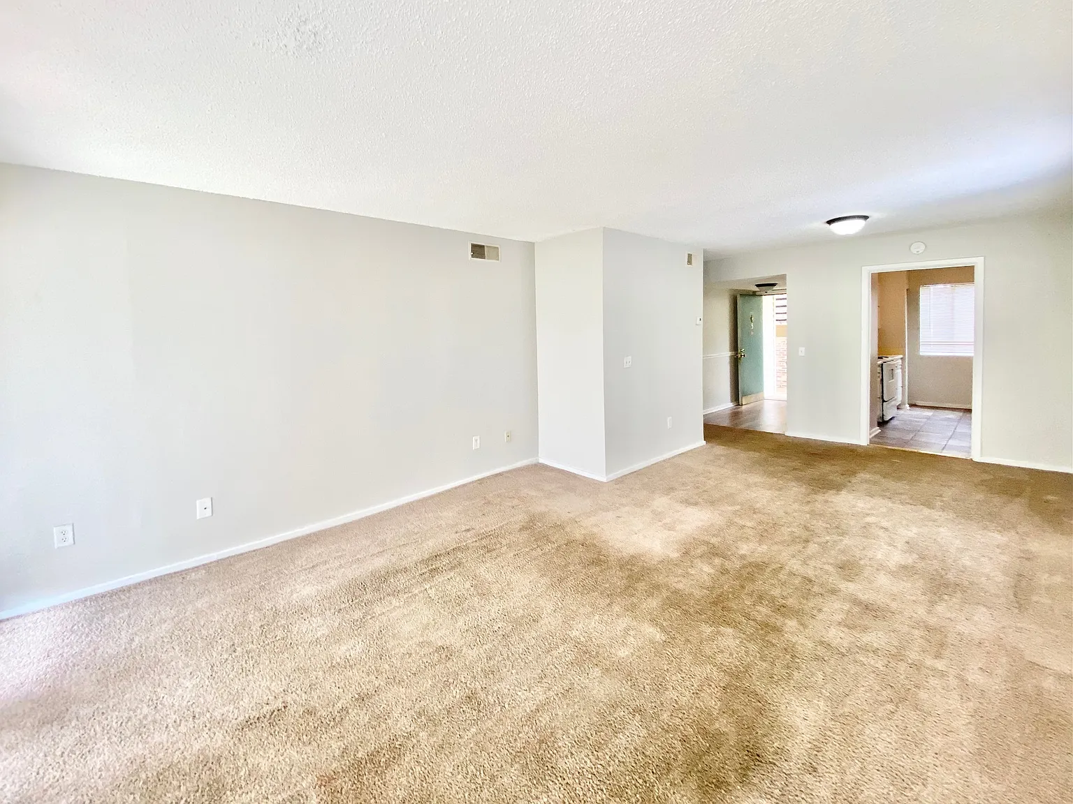 1208 Bush River B5 - 1 — Photo 3