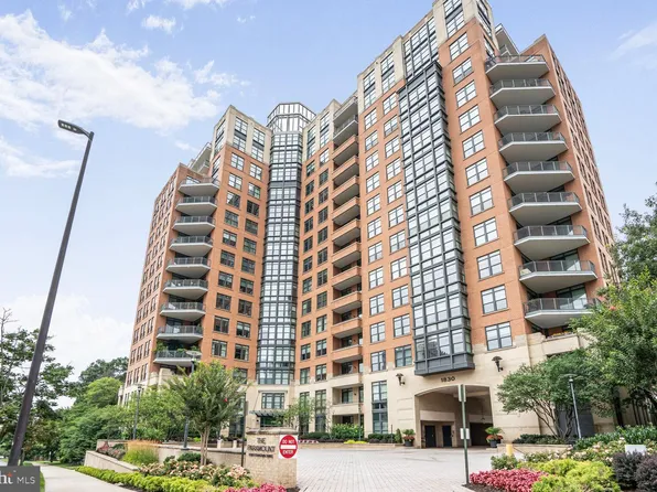 1830 Fountain Dr Unit 1106, Reston, VA 20190