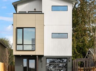 526 28th Ave S, Seattle, WA 98144