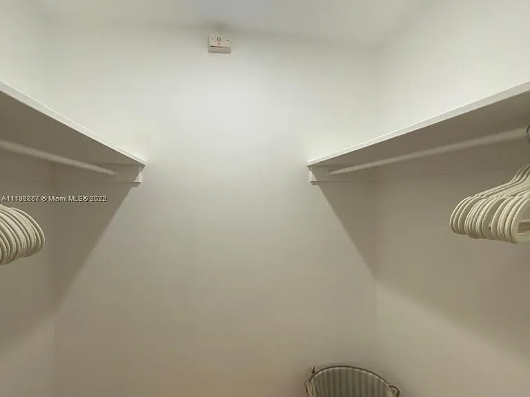5151 Collins Ave #531 — Photo 22