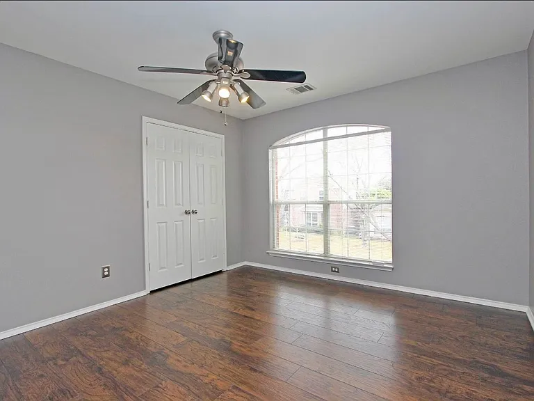 4251 Millview Ln — Photo 20