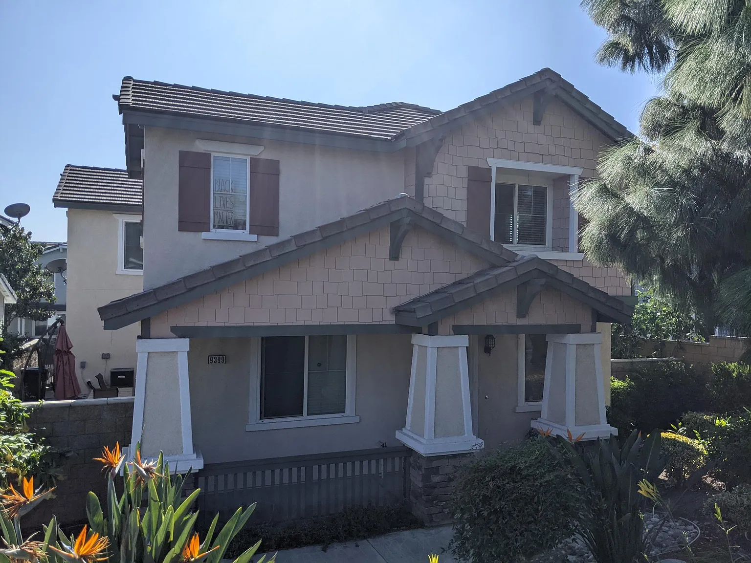 4 bed, 2250 sqft, $3,800 — Photo 1