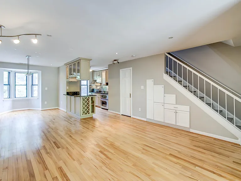1325 13th St NW #28 — Photo 3