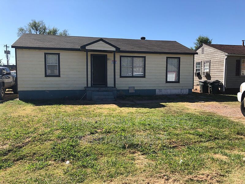 1st image of 4328 SE 43rd St