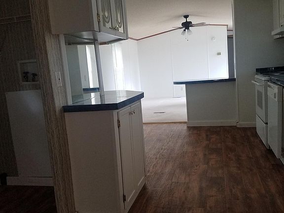 2nd image of 3345 Burgess Dr