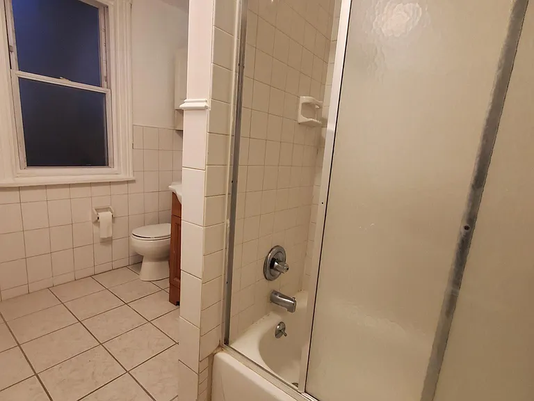 213 Lippincott Ave #2 — Photo 22