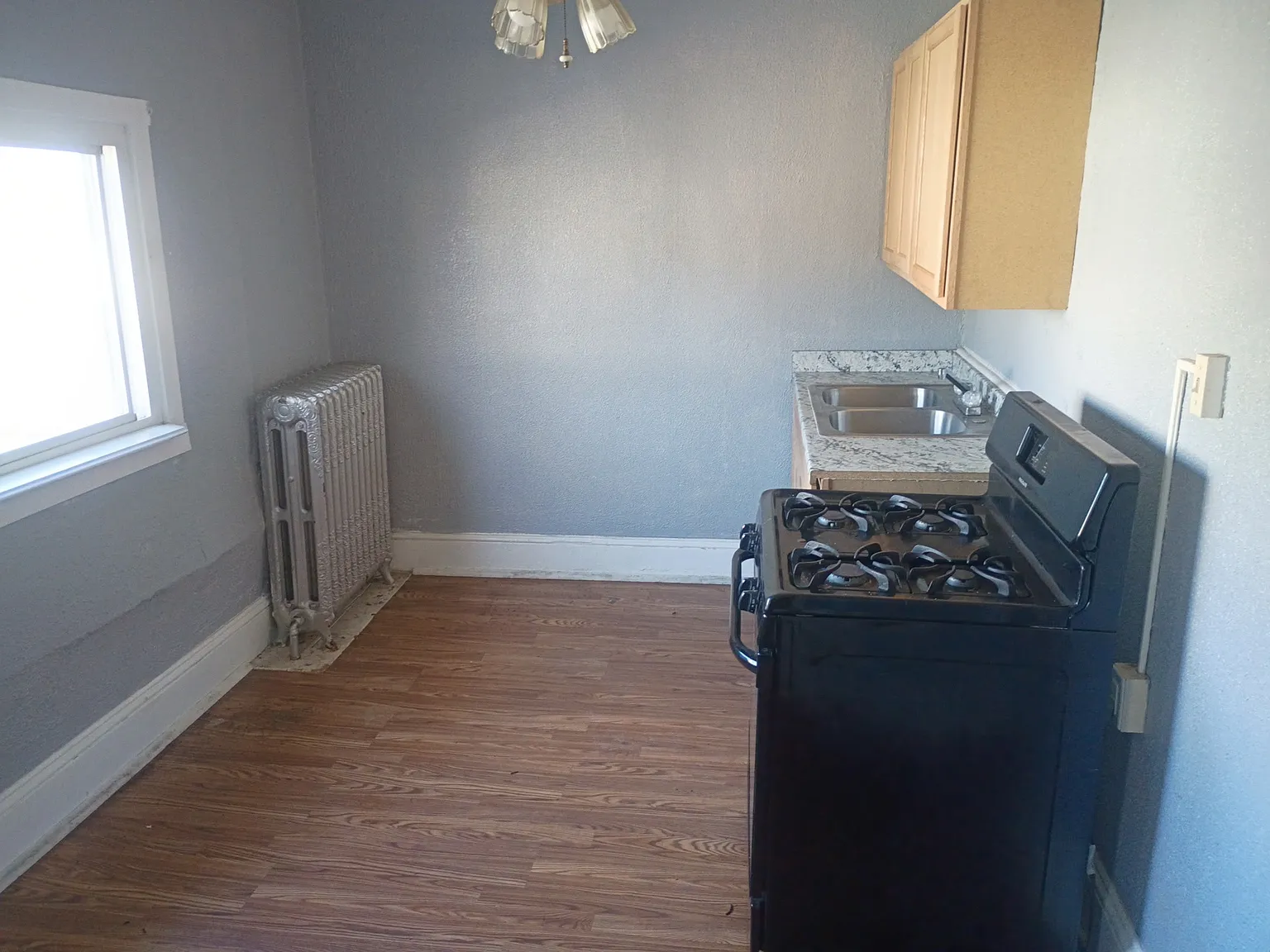 2 bed, $950 — Photo 4