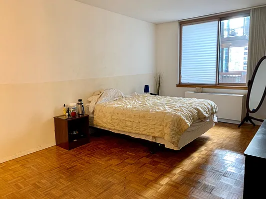 Rented by Keller Williams NYC | media 27