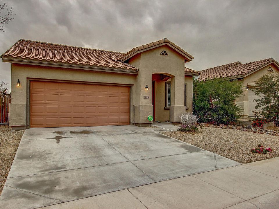 1st image of 38008 N Pagoda Ln
