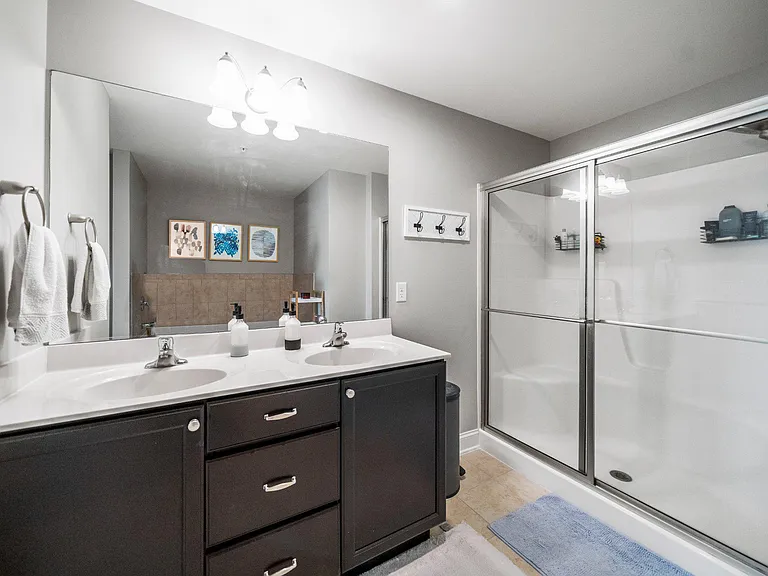 6 New Village Greene Dr — Photo 27