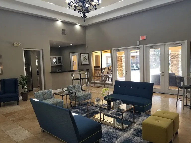 Timberlakes At Atascocita — Photo 19