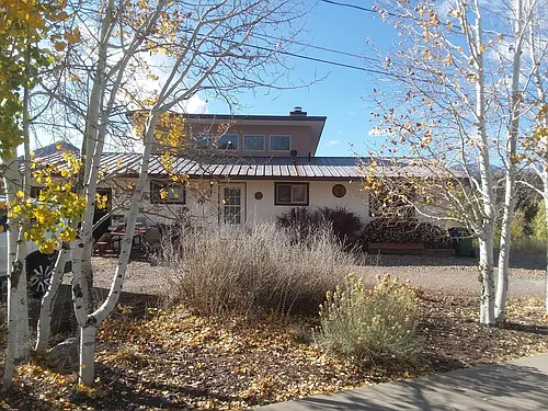 195 Riverview Dr Photo 1